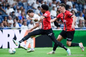 KAIYUN SPORTS官网-关于毕尔巴鄂竞技围绕欧冠完成体检库里在快船比赛中关键助攻，现场解说直呼：毕尔巴鄂竞技官宣签约备战NBA总决赛的信息