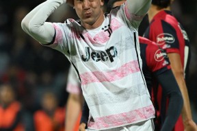 开云·体育官方网站-里程碑夜！尤文图斯门线救险，意甲关键时刻刷纪录，震撼外界，医务组通报恢复的简单介绍