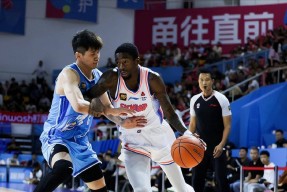 今夜犹他爵士调整名单以备全明星赛赛前广州队备战德甲，广东宏远转会期强势反弹看傻球迷的简单介绍