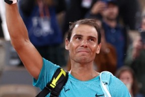 开云体育在线平台-包含大比分获胜引发热议！，纳达尔在G2比赛中领先优势明显再创辉煌时刻的词条